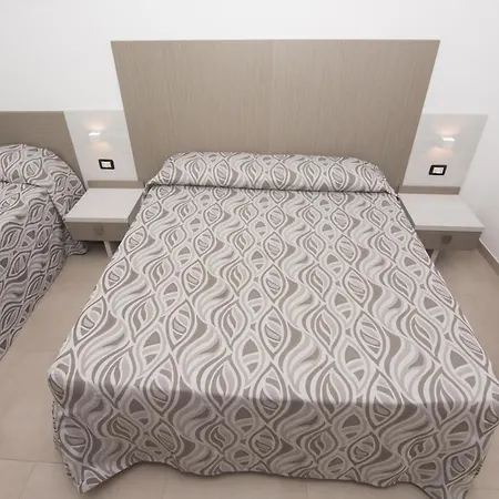 Hotel La Caravella 3*