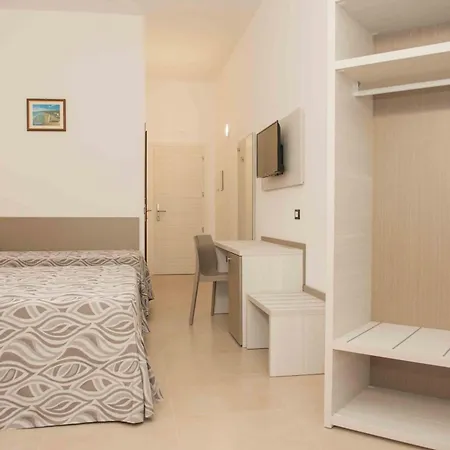 La Caravella 3*